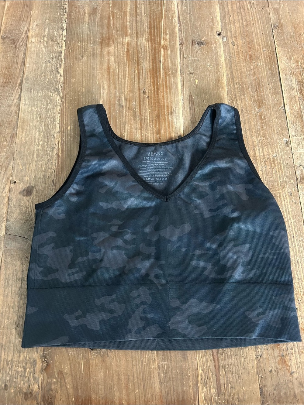 SPANX Black Camouflage V-Neck Sports Crop Large